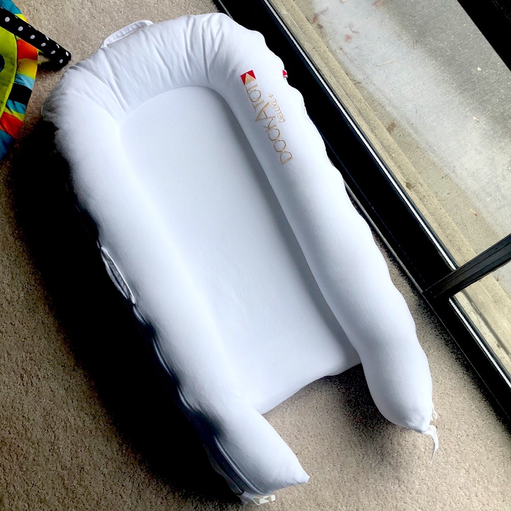 Dock-A-Tot Deluxe+ (white)